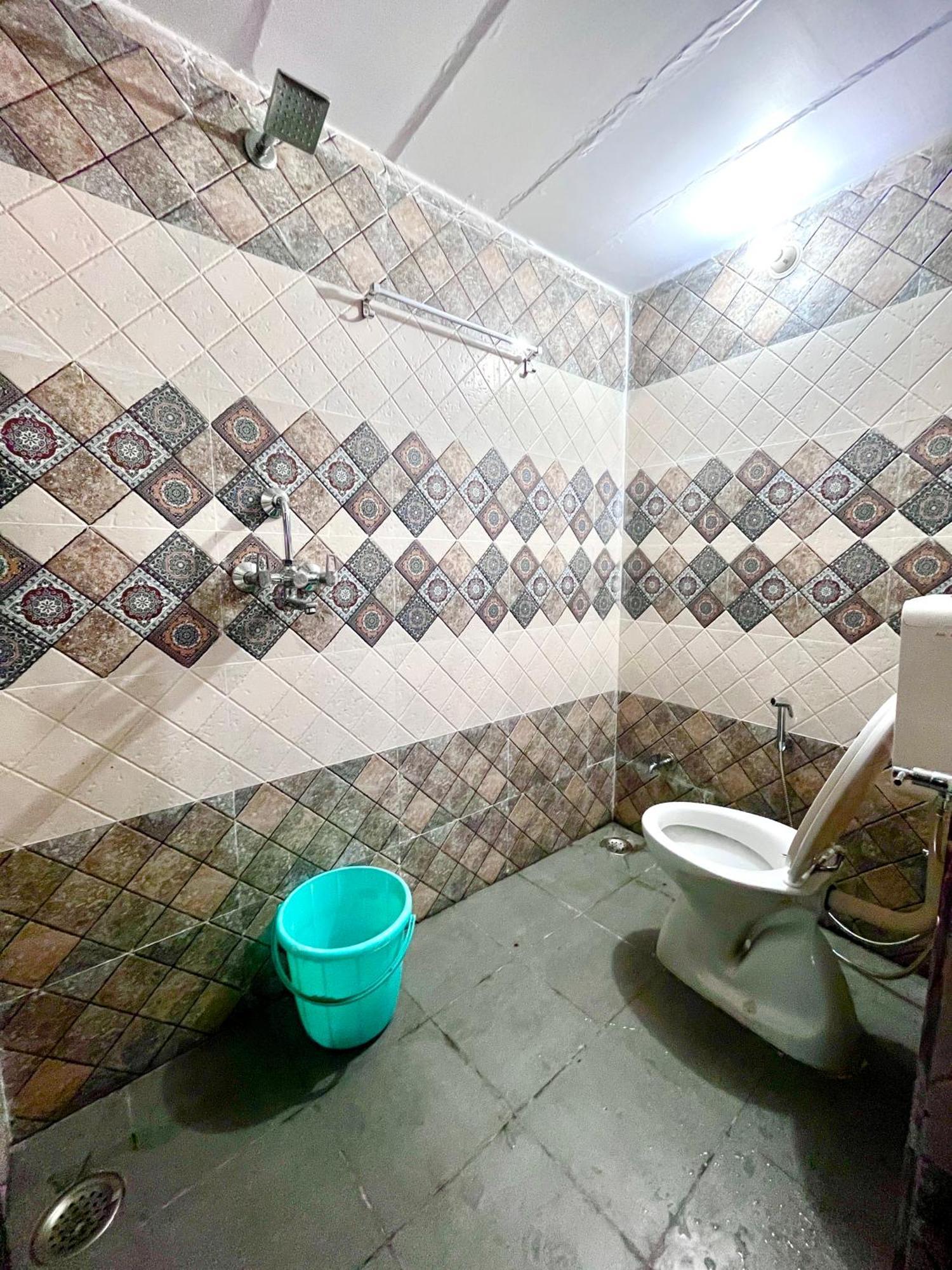 Trilok Residency - Dashashwamedh Варанаси Екстериор снимка