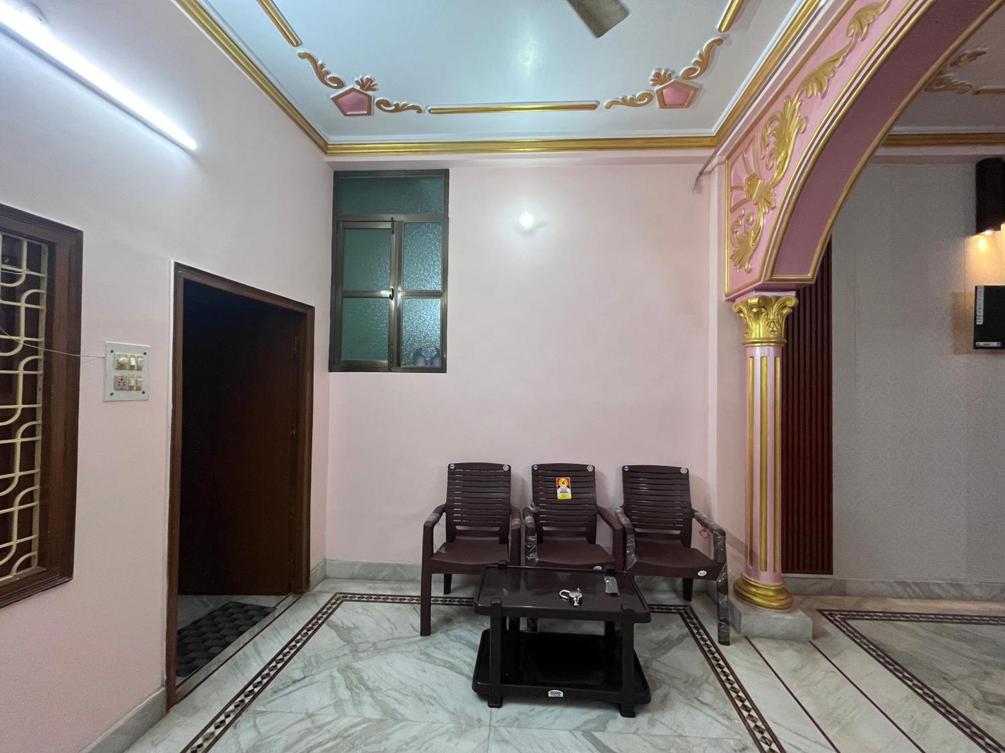 Trilok Residency - Dashashwamedh Варанаси Екстериор снимка