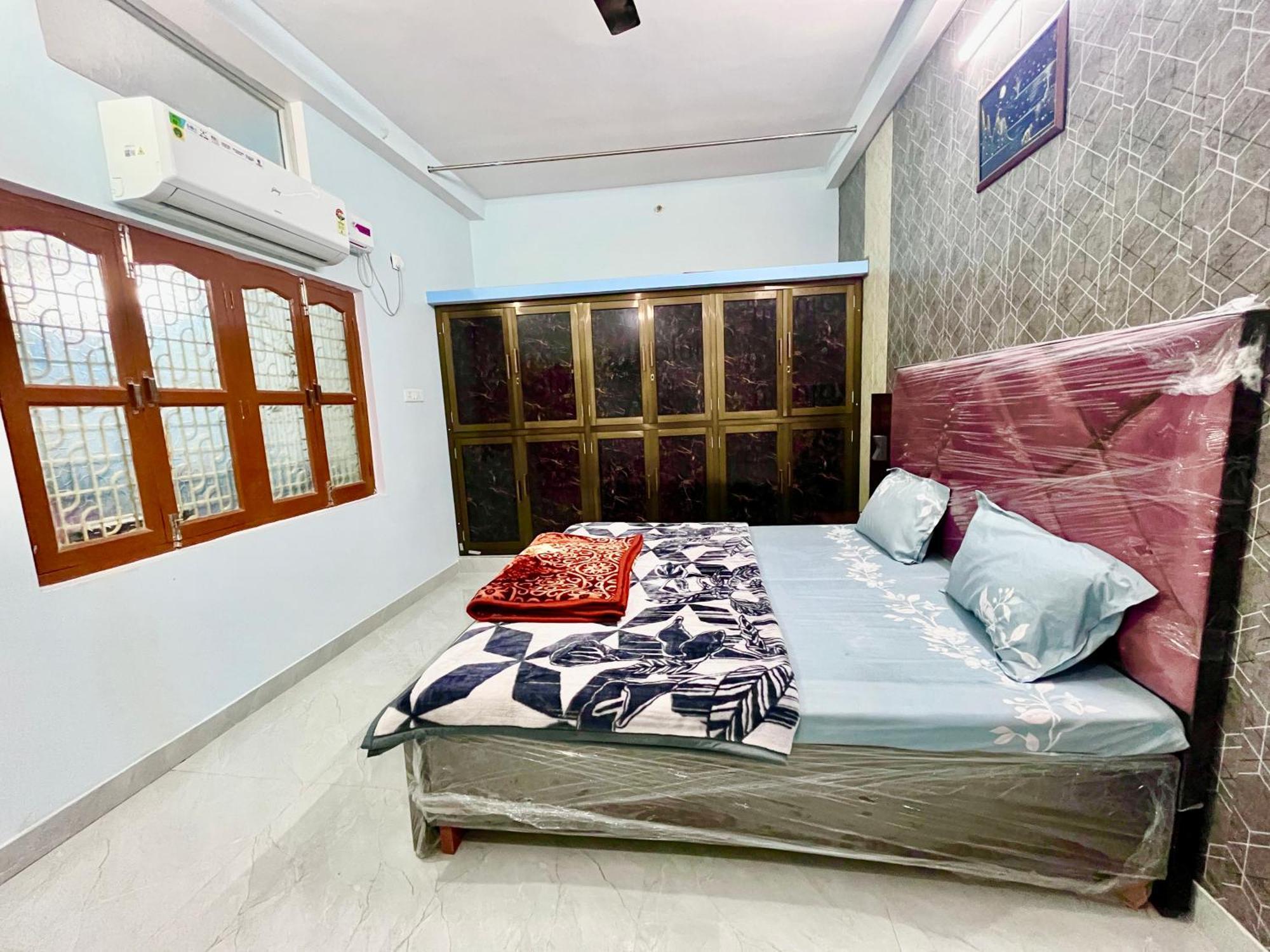 Trilok Residency - Dashashwamedh Варанаси Екстериор снимка